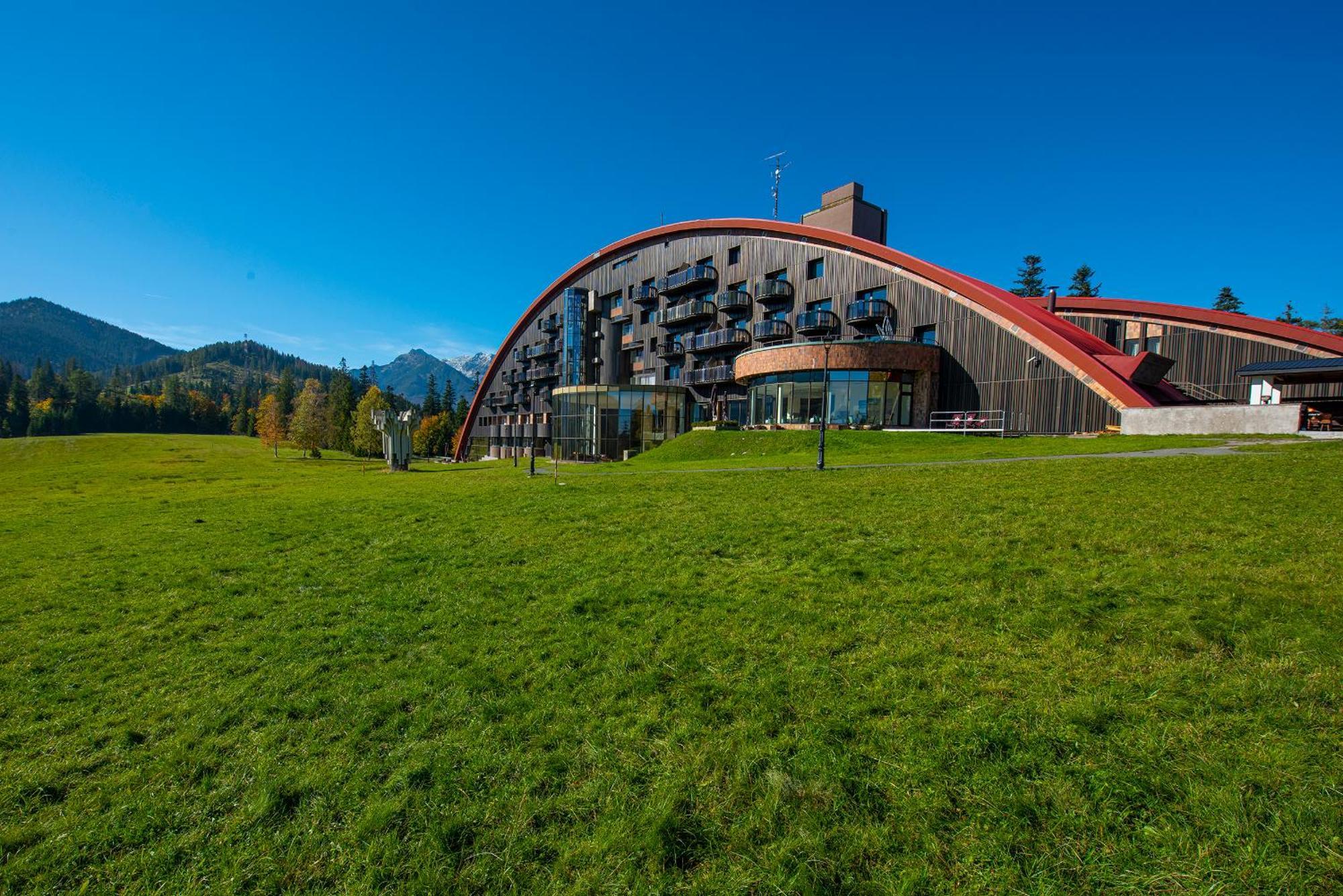 President Hotel Montfort Ждяр Экстерьер фото